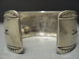 Wide Vintage Navajo Native American Jewelry jewelry Gold Sterling Silver Pueblo Bracelet Old-Nativo Arts